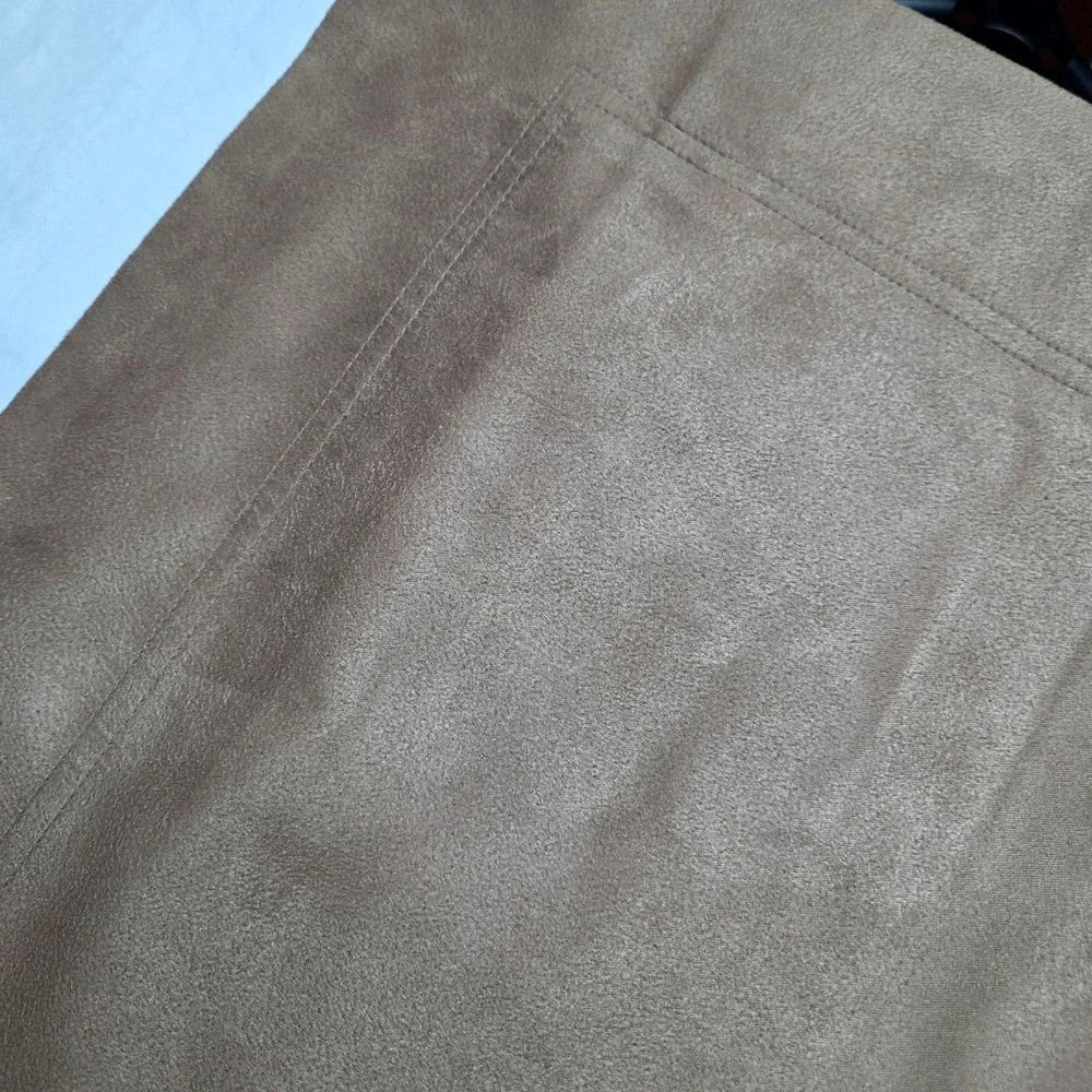 Pottery Barn Microfiber Faux Suede Tan Stitched Pillow Sham Zipper Closure‎